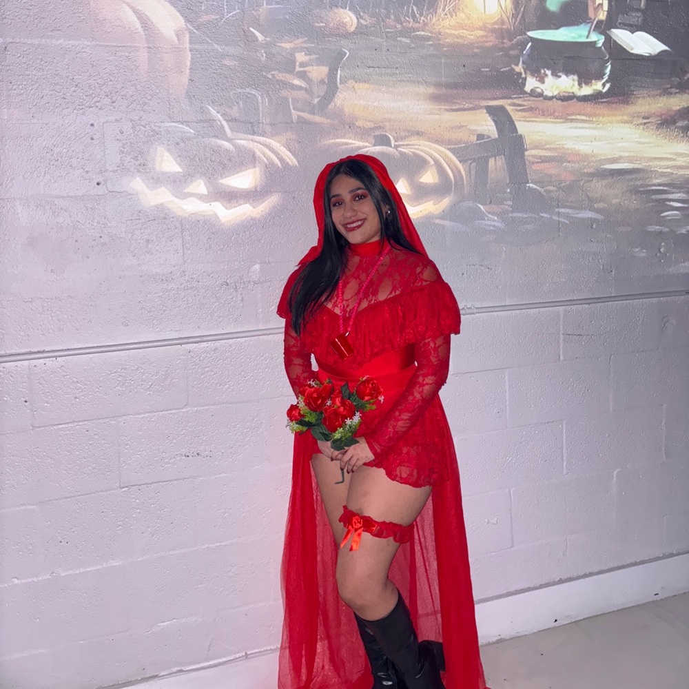 Lydia Deetz Beetlejuice Halloween costume